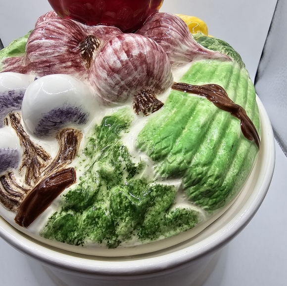 Vintage Hand Painted Vegetable Pot Ceramic Cookie Jar Serving Dish Marked As Is - Picture 7 of 16